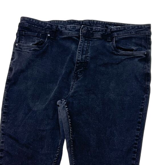 NYC The Perfect Jean Men’s Slim Fit 44X30 Black Denim Pants Used - Picture 3 of 7